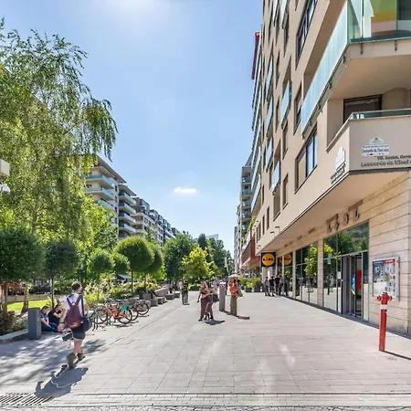 - Fresh With Balcony Apartment *